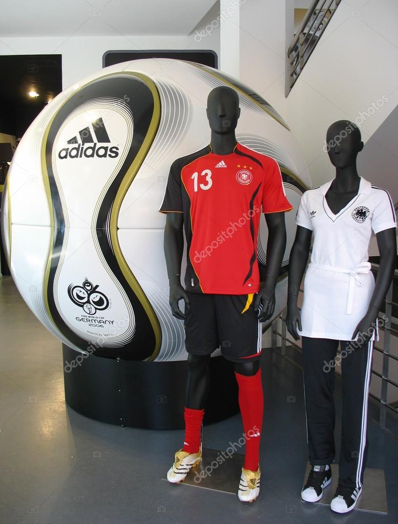 adidas teamgeist 2006