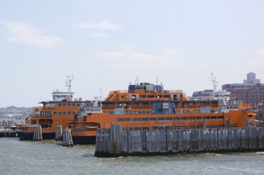 staten Adası feribot st george ferry terminal üzerinde de demirledi staten Island