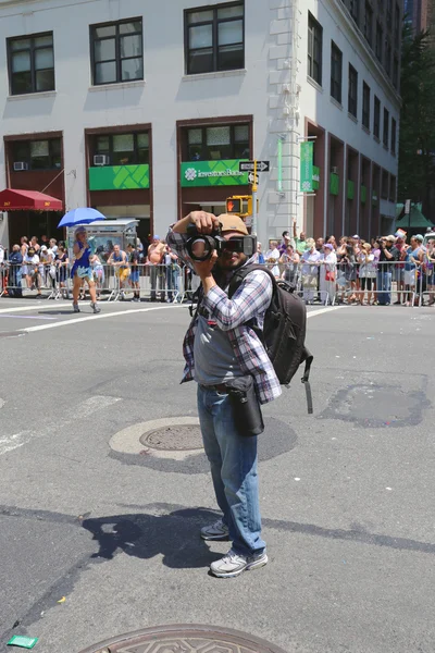 Unidentified photographer taking pictures during  LGBT Pride Parade in New York — Stock Photo, Image