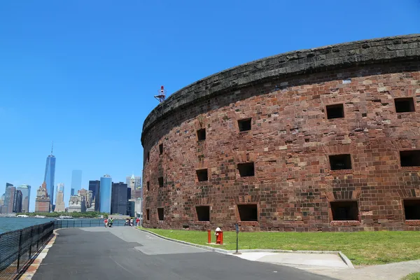 Historical Castle Williams on Governors Island in New York Harbor — Stock Photo, Image