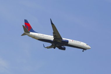 Delta airlines boeing 737 new York jfk Havaalanı'nda açılış öncesi gökyüzü