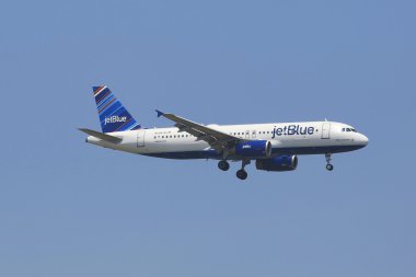 JetBlue airbus a320 new york jfk Havaalanı'nda açılış öncesi gök
