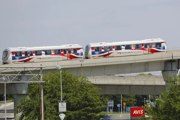 JFK airtrain van de luchthaven in new york — Stockfoto