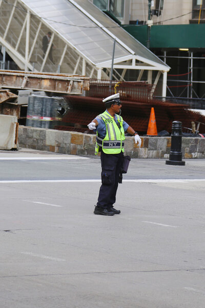 Офицер дорожной полиции Манхэттена
