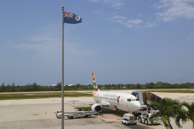 Cayman Havayolları boeing 737 owen, roberts uluslararası havaalanından grand cayman