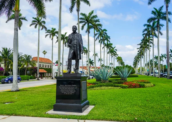 Estatua Henry Morrison Flagler Royal Poinciana Way Palm Beach Florida —  Fotos de Stock