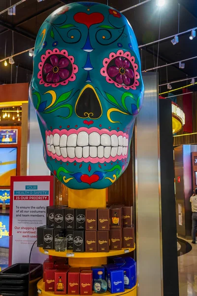 Cancun Messico Luglio 2021 Promozione Della Tequila Patrona All Aeroporto — Foto Stock
