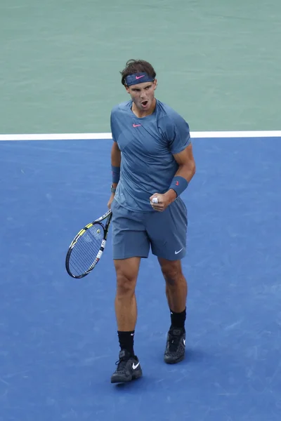 US Open 2013 champion Rafael Nadal during final match against Novak Djokovic at Billie Jean King National Tennis Center — Stock Photo, Image