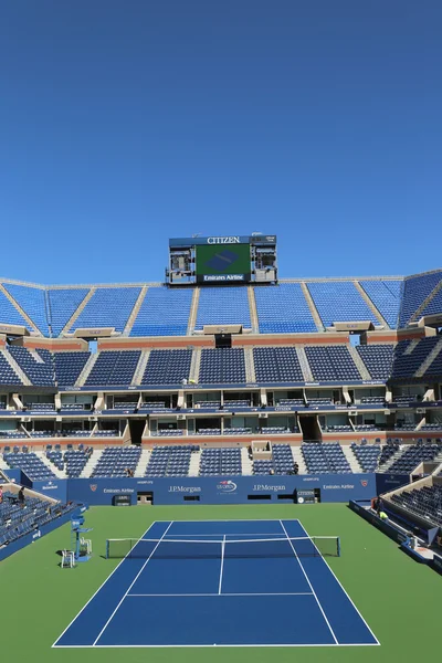 Arthur ashe stadium v billie jean král Národní tenisové centrum připraven pro nás otevřený turnaj — Stock fotografie