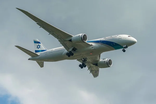 New York October 2021 Boeing 787 Dreamliner Приземляється Міжнародному Аеропорту — стокове фото