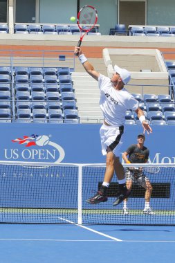 iki kez grand slam şampiyonu lleyton hewitt ve profesyonel tenis oyuncusu tomas berdych uygulama bizim için 2014 açın
