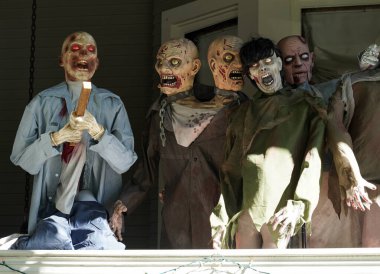 BrooKLYN, NEW YORK - 19 Ekim 2021: Brooklyn, New York 'ta Cadılar Bayramı süslemeleri 