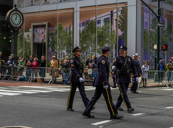 Nowy Jork Listopad 2021 Policjanci Nowego Jorku Byli Wśród Tych — Zdjęcie stockowe