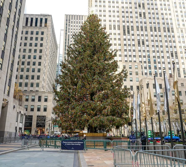 New York Prosince 2021 Vánoční Stromek Rockefeller Center Centru Manhattanu — Stock fotografie