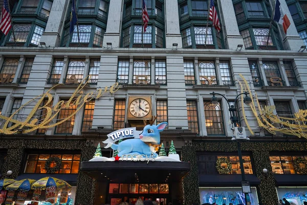 Nueva York Noviembre 2021 Señal Entrada Macy Herald Square Decorada — Foto de Stock