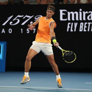Melbourne, Avustralya - 24 Ocak 2019: 2019 Avustralya Açık Melbourne Park on yedi kez Grand Slam şampiyonu İspanya Rafael Nadal eylem sırasında onun yarı final maç