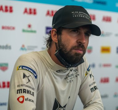 NEW YORK - 11 Temmuz 2021: 2021 'den sonra New York City E-Prix Formula E Yarışı 11' de DS Techeetah takımının üçüncü Antonio Felix Da Costa 'sını bitirdi.