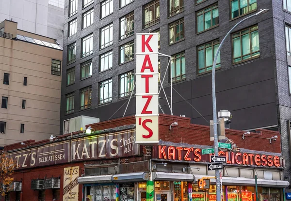 New York December 2021 Historical Katz Delicatessen Est 1888 Famous — Stock Photo, Image