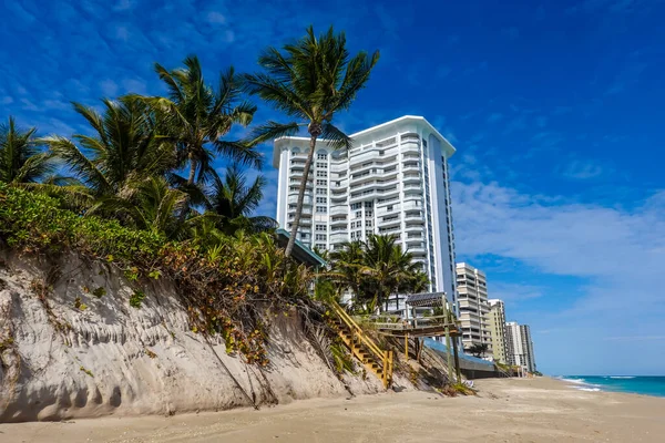 Riviera Beach Florida Enero 2022 Apartamentos Lujo Singer Island Florida —  Fotos de Stock
