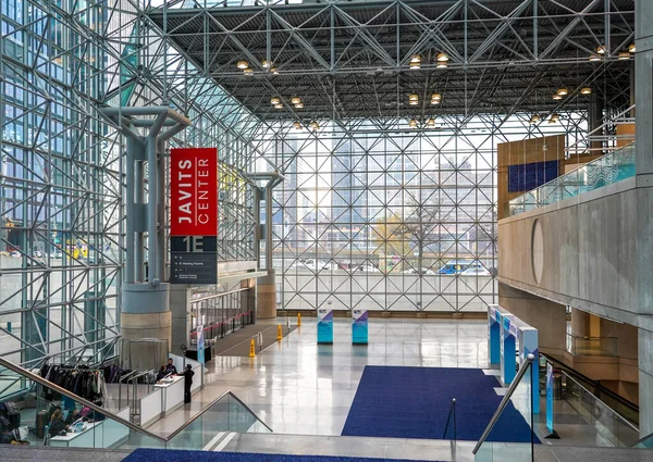 2021年11月28日 雅各布 贾维茨会议中心 它是纽约曼哈顿的一个大型会议中心 截至2021年 Javits中心的内部总面积为330万平方英尺 — 图库照片