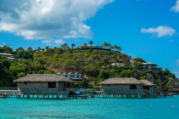Pięć Islandów Village Antigua Styczeń 2022 Bungalow Nad Wodą Kurorcie — Zdjęcie stockowe