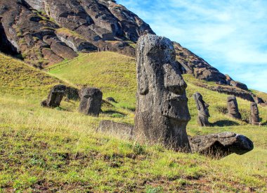 Moai taş ocağı, Paskalya Adası, Şili
