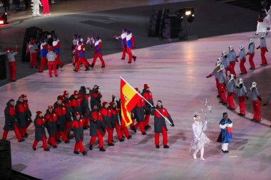 PYEONGCHANG, Güney Kore - 9 Şubat 2018: İspanyol Olimpiyat takımı PyeongChang, Güney Kore 'deki Olimpiyat Stadyumu' nda düzenlenen PyeongChang 2018 Olimpiyat açılış törenine katıldı.