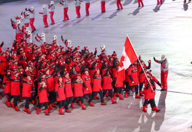 Pyeongchang, Güney Kore - 9 Şubat 2018: Kanada Olimpiyat takımı Pyeongchang 2018 Olimpiyatları Açılış Töreni Olimpiyat Stadyumu, Pyeongchang, Güney Kore'de içine yürüdü