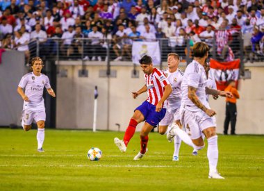 Doğu RUTHERFORD, NJ - 26 Temmuz 2019: Atletico de Madrid 'den Alvaro Morata MetLife Stadyumu' nda oynanan 2019 Uluslararası Şampiyonlar Kupası 'nda Real Madrid' e karşı oynanan maçta. Real Madrid 3-7 yenildi