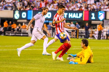 Doğu RUTHERFORD, NJ - 26 Temmuz 2019: Atletico de Madrid 'den Alvaro Morata MetLife Stadyumu' nda oynanan 2019 Uluslararası Şampiyonlar Kupası 'nda Real Madrid' e karşı oynanan maçta. Real Madrid 3-7 yenildi