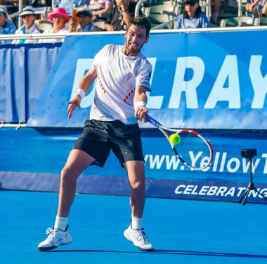 DELRAY BEACH, FLORIDA - 18 Şubat 2022: Büyük Britanya 'dan profesyonel tenisçi Cameron Norrie Florida' da düzenlenen 2022 Delray Beach Open turnuvasında oynadığı çeyrek final maçında