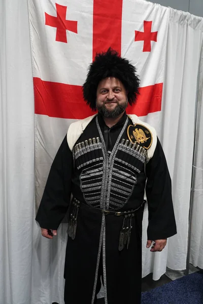 Nueva York Marzo 2022 Hombre Con Vestido Tradicional Masculino Georgia — Foto de Stock