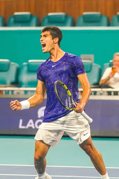 Miami Gardens Florida April 2022 Professionele Tennisspeler Carlos Alcaraz Uit — Stockfoto