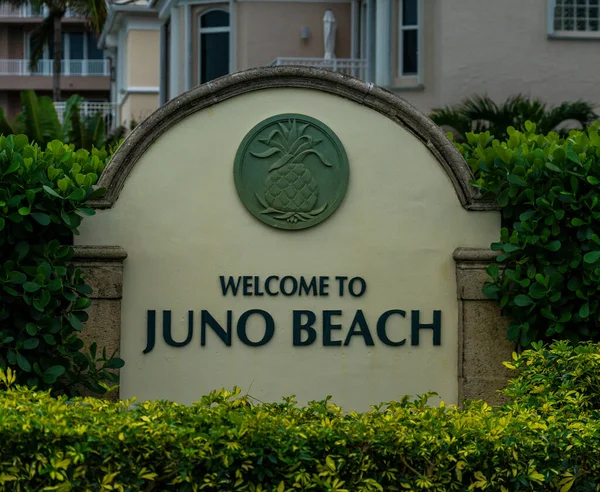  Florida 'daki Juno Beach tabelasına hoş geldiniz.