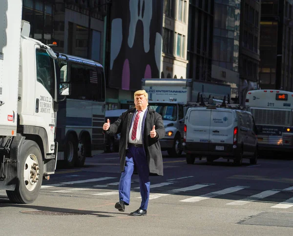 New York March 2022 Unidentified Man Impersonating President Donald Trump — стоковое фото