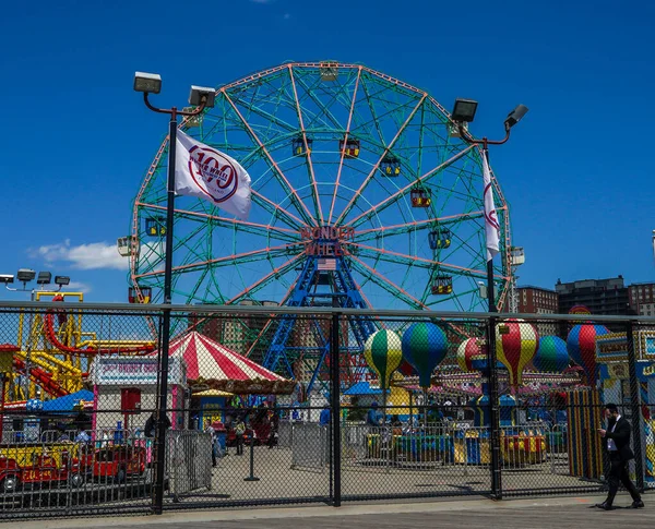 Brooklyn New York Mei 2021 Wonder Wheel Coney Island Amusement — Stockfoto