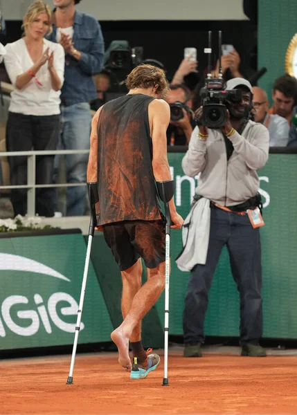 Paris Frankreich Juni 2022 Der Verletzte Deutsche Tennisprofi Alexander Zverev — Stockfoto