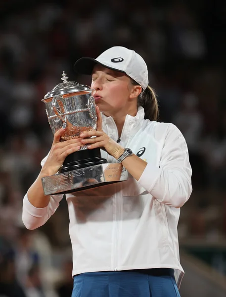 Parijs Frankrijk Juni 2022 Roland Garros 2022 Kampioen Iga Swiatek — Stockfoto