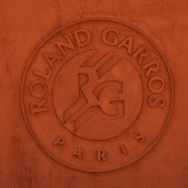 Parijs Frankrijk Juni 2022 Roland Garros Logo Gemaakt Van Klei — Stockfoto