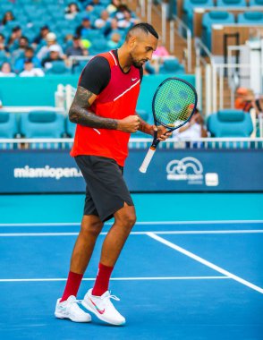 MIAMI GARDENS, FLORIDA - 27 Mart 2022: Avustralyalı profesyonel tenisçi Nick Kyrgios Miami 'deki Hard Rock Stadyumu 32.