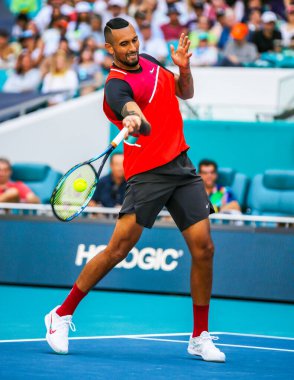 MIAMI GARDENS, FLORIDA - 27 Mart 2022: Avustralyalı profesyonel tenisçi Nick Kyrgios Miami 'deki Hard Rock Stadyumu 32.