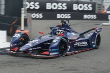 NEW YORK - 10 Temmuz 2021: Envision Yarış Takımı 'ndan Nick Cassidy (37) 2021 ABB Formula E Dünya Şampiyonası' nda Formula E-Prix yarışı 10 'da Red Hook