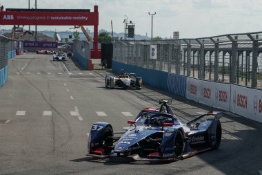 NEW YORK - 10 Temmuz 2021: Envision Yarış Takımı 'ndan Nick Cassidy (37) 2021 ABB Formula E Dünya Şampiyonası' nda Formula E-Prix yarışı 10 'da Red Hook