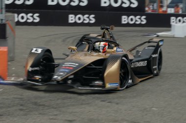 NEW YORK - 10 Temmuz 2021: DS TECHEETAH Ekibinden Antonio Felix Da Costa (13) 2021 ABB Formula E Dünya Şampiyonası 'nda Formula E-Prix 10 yarışında Red Hook