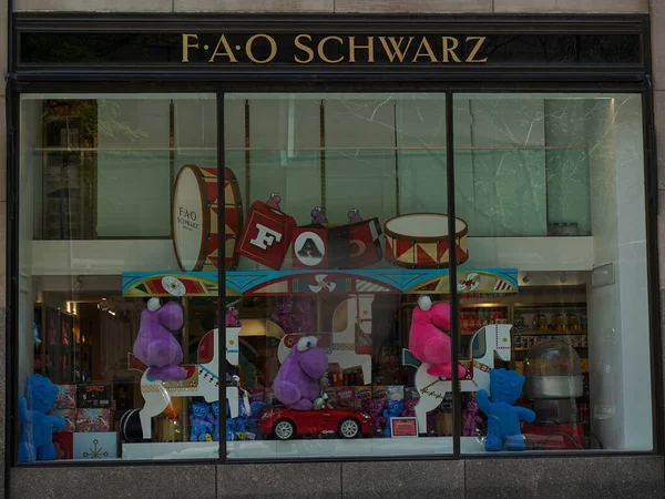 New York July 2022 Fao Schwarz Flagship Store Rockefeller Plaza — Stockfoto