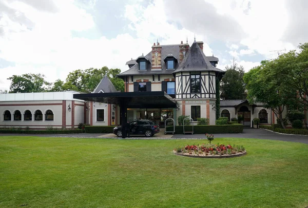 Tinqueux France May 2022 Assiette Champenoise Family Run Hotel Suburb — Stockfoto