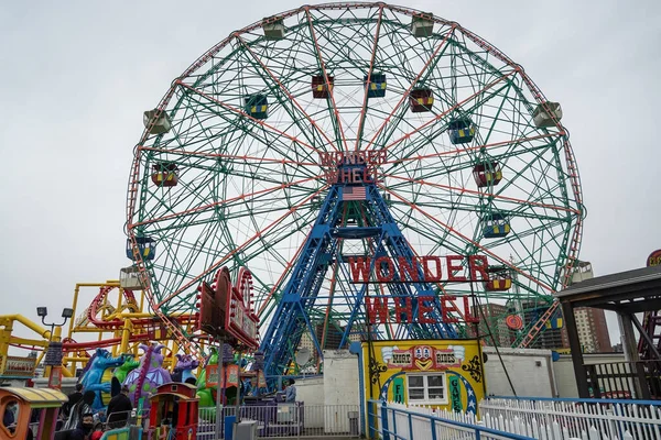 Brooklyn New York May 2021 Wonder Wheel Coney Island Amusement — Zdjęcie stockowe