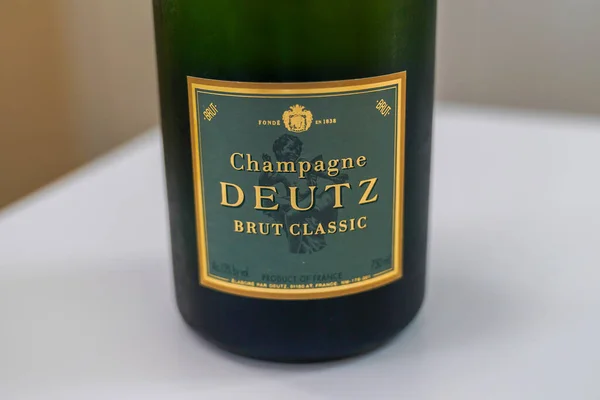 New York August 2022 Deutz Champagne Brut Classic Deutz Champagne —  Fotos de Stock