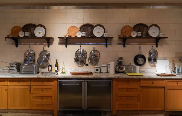 New York August 2022 Kitchen Accessories Display Williams Sonoma Store — Stock Photo, Image