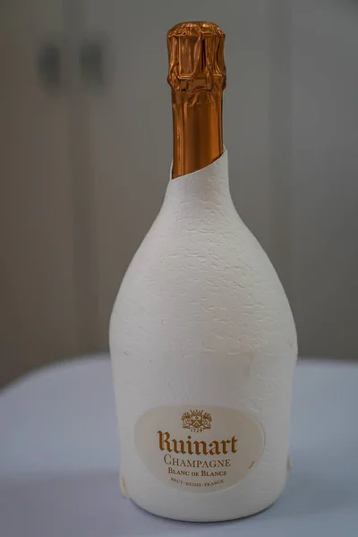 New York August 2022 Ruinart Blanc Blancs Second Skin Champagne — Stock Photo, Image
